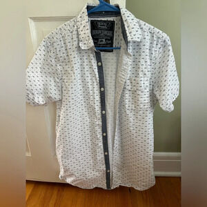 Broken threads polo